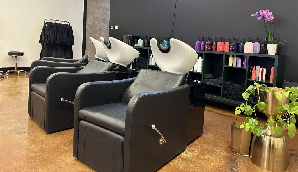 Onyx & Co. Salon